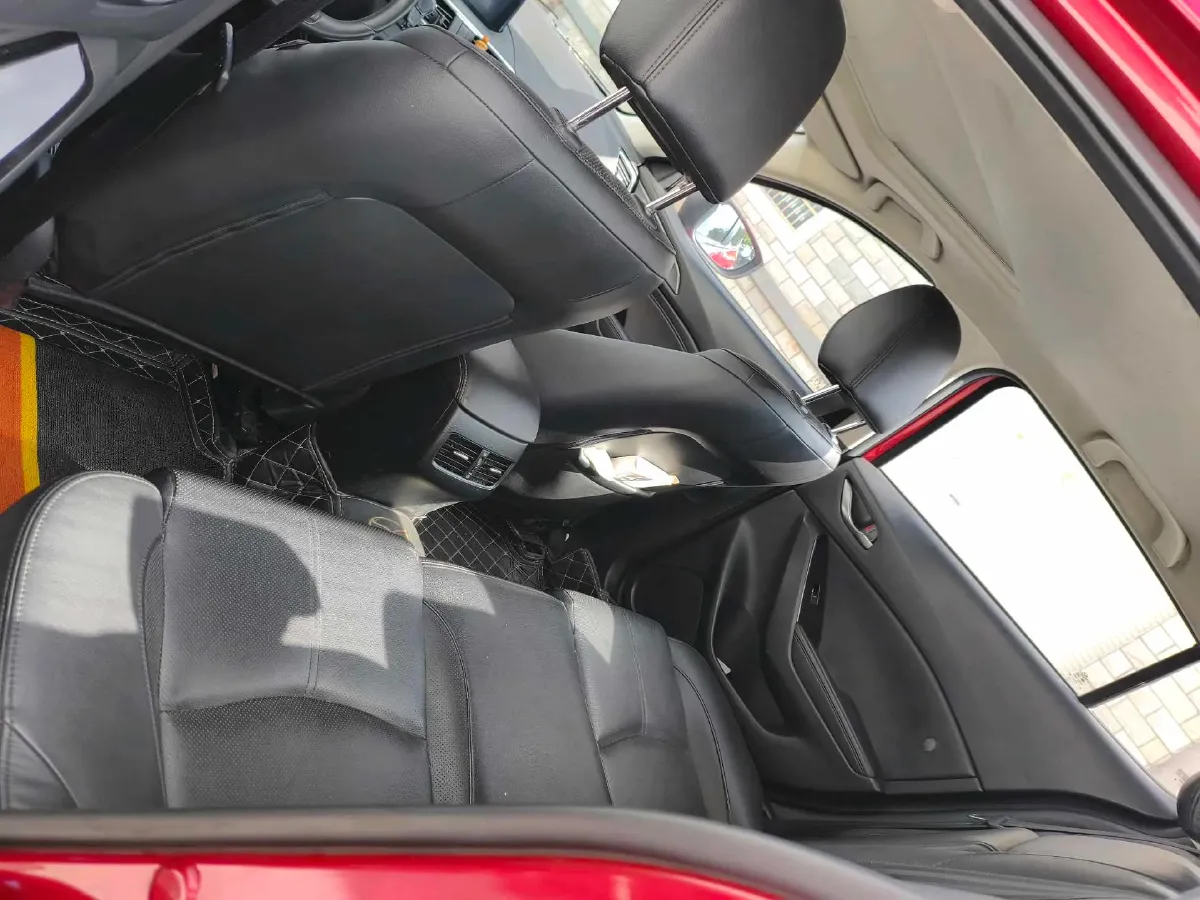 2017 Mazda 3 Axela 2.0L 158HP L4 6AT,autocango,china used car exporter,china ev exporter,chinese used car exporter,chinese used ev exporter