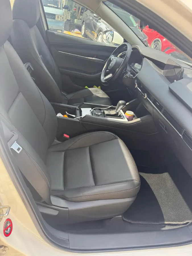 2023 Mazda 3 Axela 2.0L 158HP L4 6AT,autocango,china used car exporter,china ev exporter,chinese used car exporter,chinese used ev exporter
