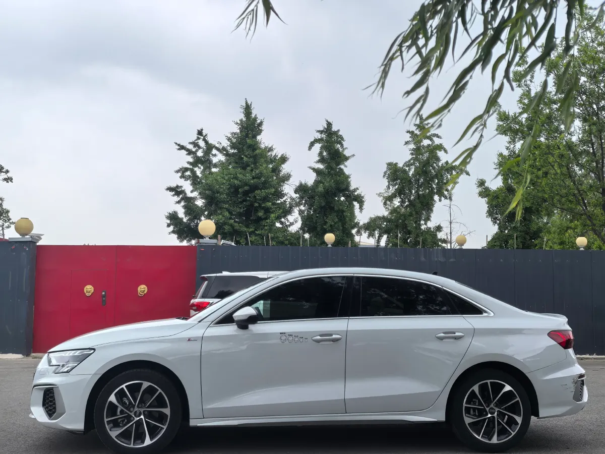 2023 Audi A3 1.4T 150HP L4 7DCT,autocango,china used car exporter,china ev exporter,chinese used car exporter,chinese used ev exporter
