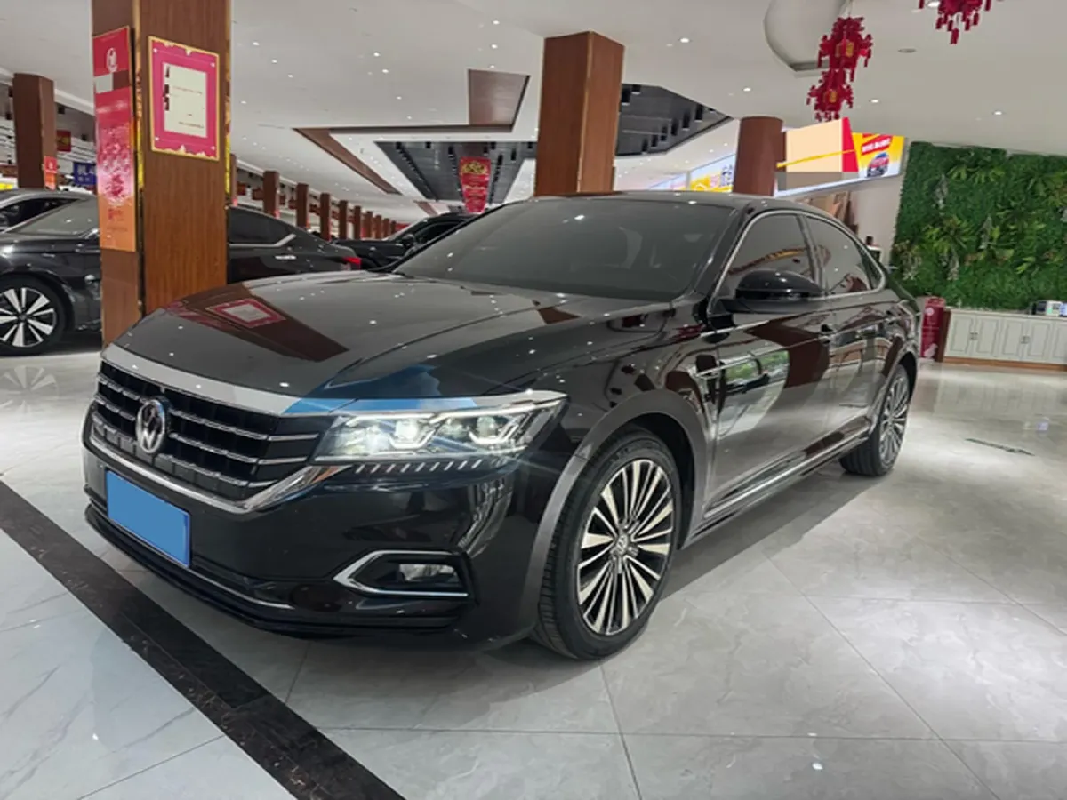 2019 Volvo V40 1.5T 152HP L4 6AT,autocango,china used car exporter,china ev exporter,chinese used car exporter,chinese used ev exporter