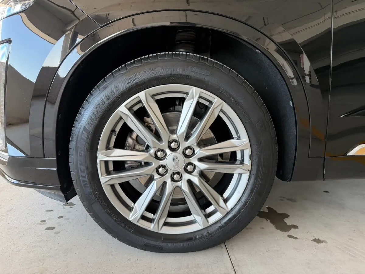 2022 Cadillac XT6 2.0T 237HP L4 9AT,autocango,china used car exporter,china ev exporter,chinese used car exporter,chinese used ev exporter