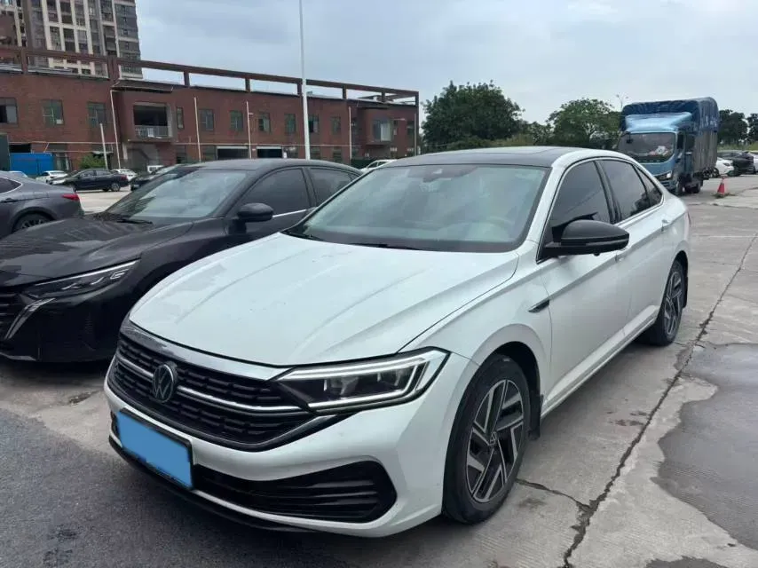 2023 Volkswagen Sagitar 1.5T 160HP L4 7DCT,autocango,china used car exporter,china ev exporter,chinese used car exporter,chinese used ev exporter