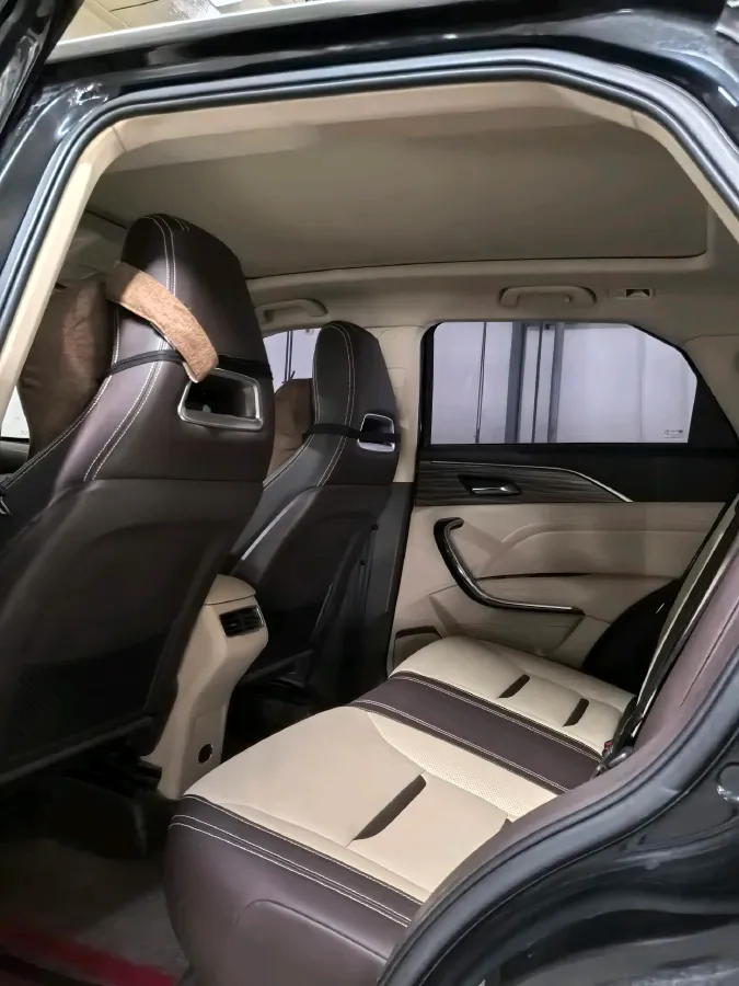 2020 Bestune T77 1.5T 169HP L4 6MT,autocango,china used car exporter,china ev exporter,chinese used car exporter,chinese used ev exporter