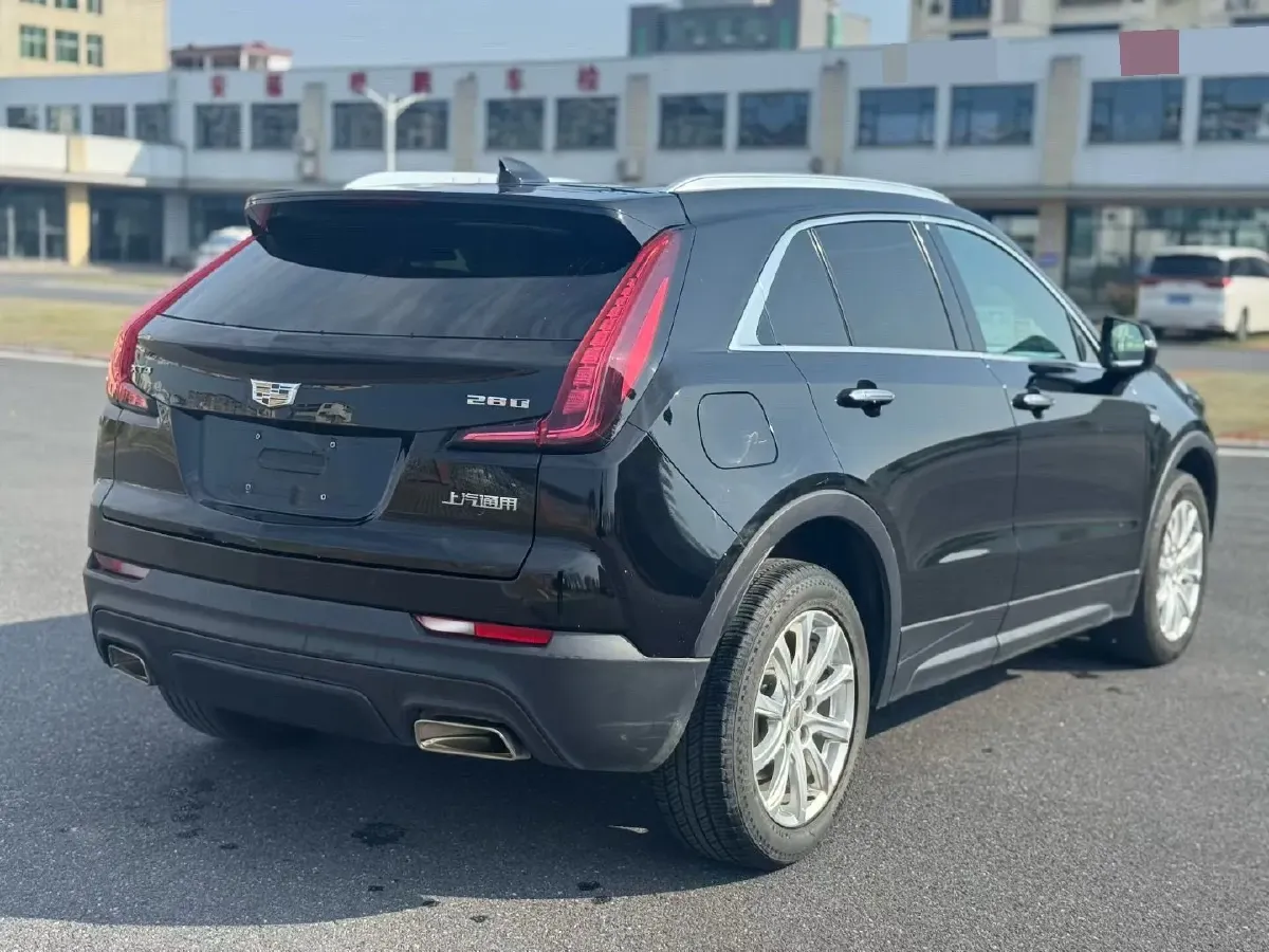 2021 Cadillac XT4 2.0T 237HP L4 9AT,autocango,china used car exporter,china ev exporter,chinese used car exporter,chinese used ev exporter