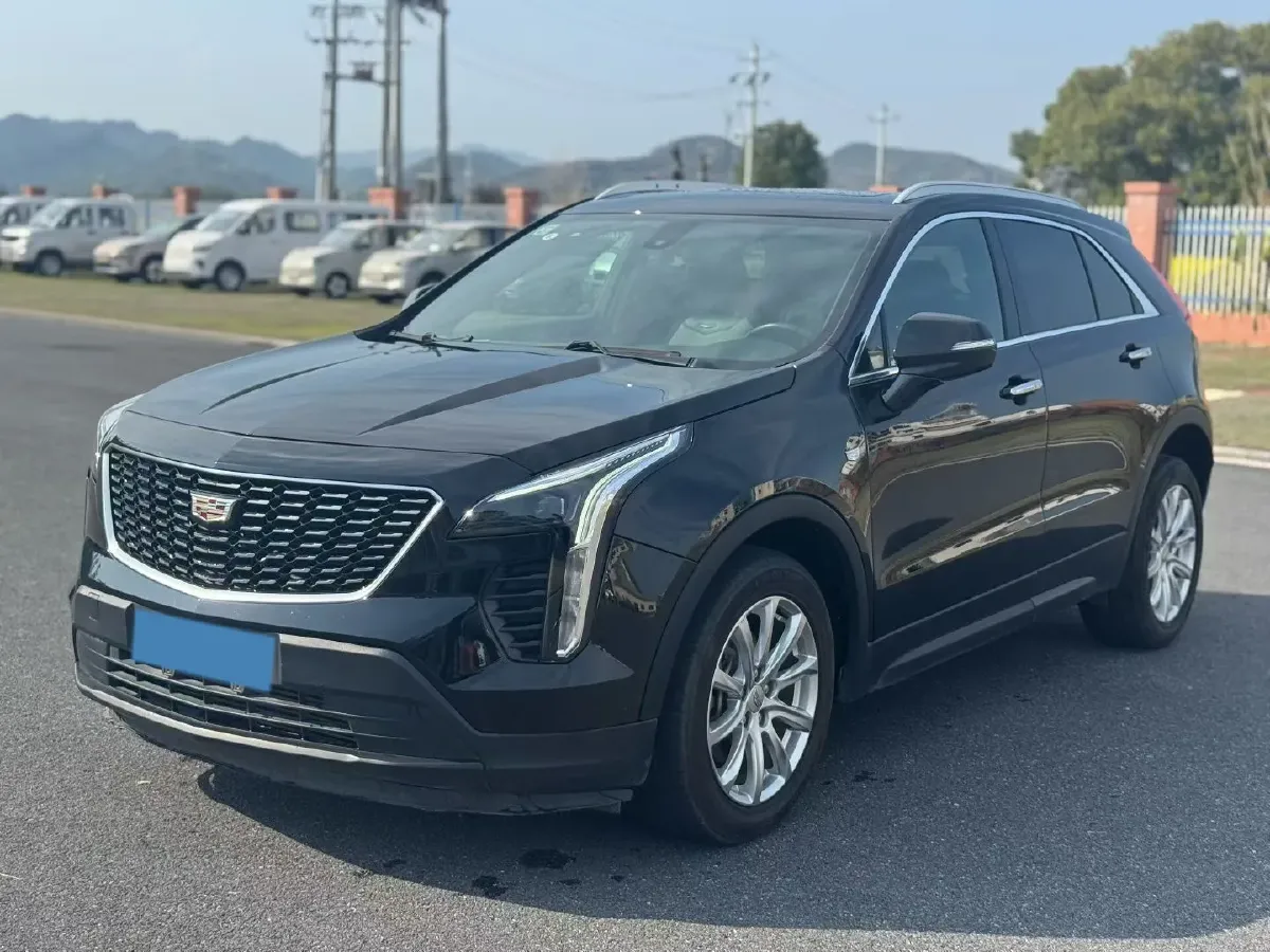 2021 Cadillac XT4 2.0T 237HP L4 9AT,autocango,china used car exporter,china ev exporter,chinese used car exporter,chinese used ev exporter