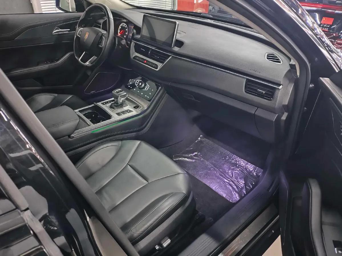 2022 HongQi H5 1.8T 197HP L4 6AT,autocango,china used car exporter,china ev exporter,chinese used car exporter,chinese used ev exporter