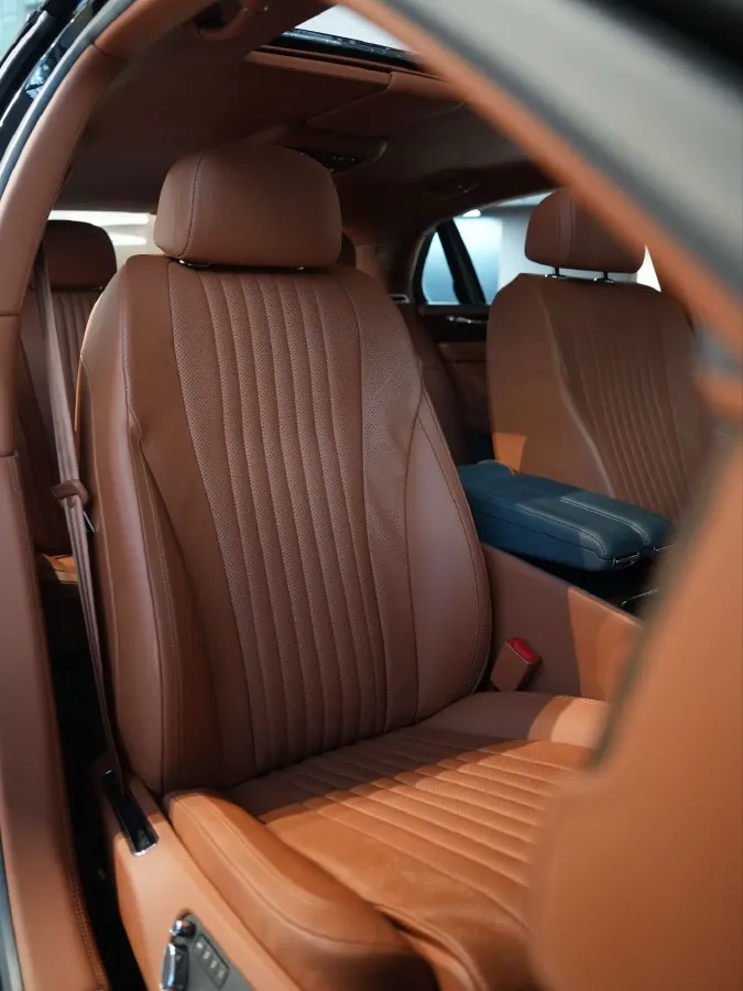 2017 Bentley Flying Spur 4.0T 507HP V8 8AT,autocango,china used car exporter,china ev exporter,chinese used car exporter,chinese used ev exporter