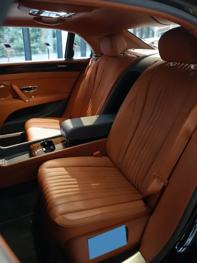 2017 Bentley Flying Spur 4.0T 507HP V8 8AT,autocango,china used car exporter,china ev exporter,chinese used car exporter,chinese used ev exporter