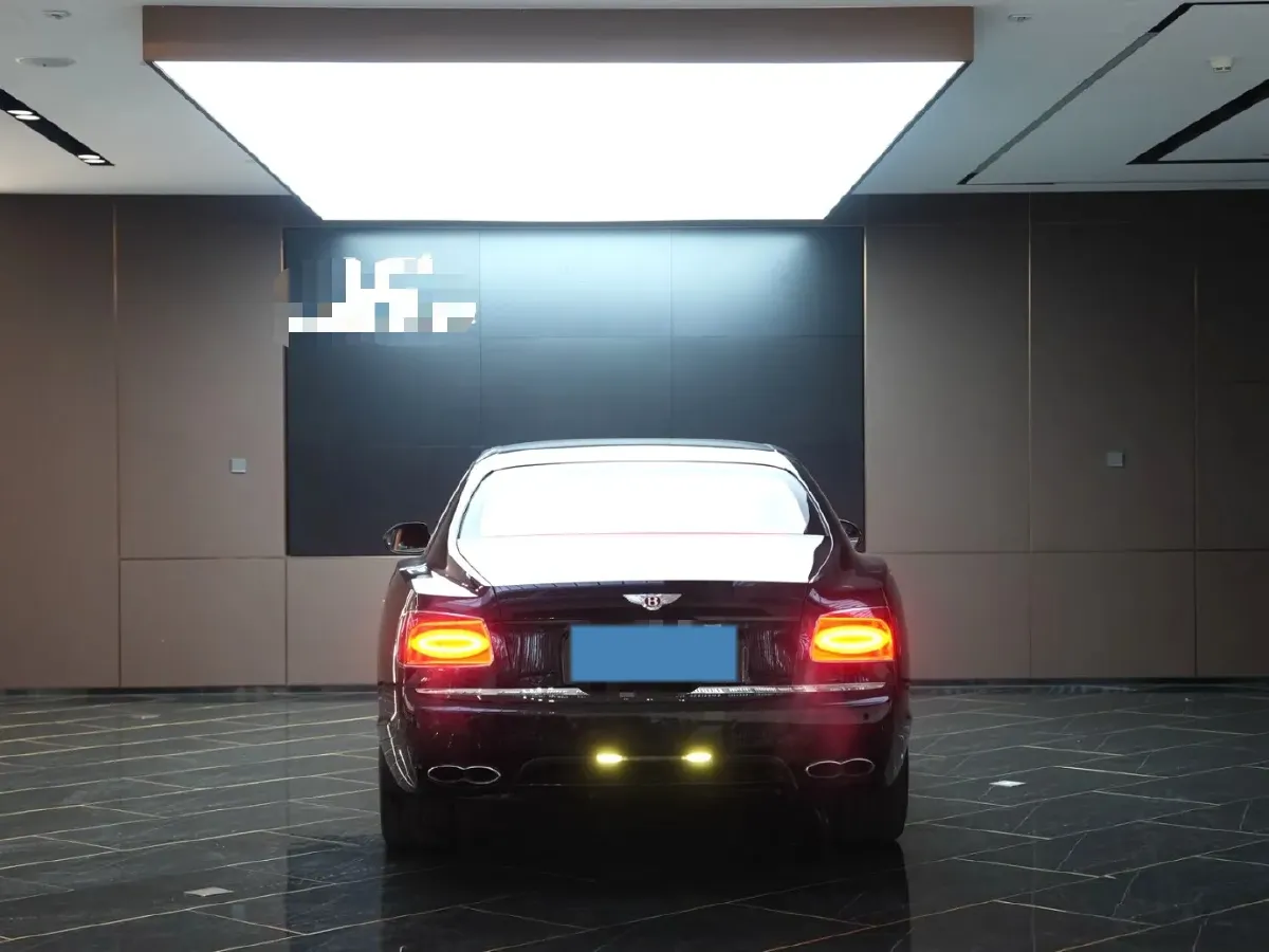2017 Bentley Flying Spur 4.0T 507HP V8 8AT,autocango,china used car exporter,china ev exporter,chinese used car exporter,chinese used ev exporter