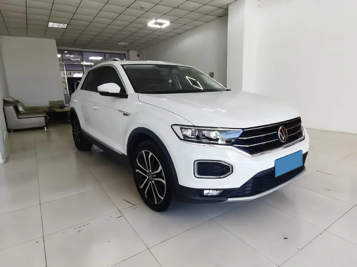 2021 Volkswagen T-Roc 1.4T 150HP L4 7DCT,autocango,china used car exporter,china ev exporter,chinese used car exporter,chinese used ev exporter