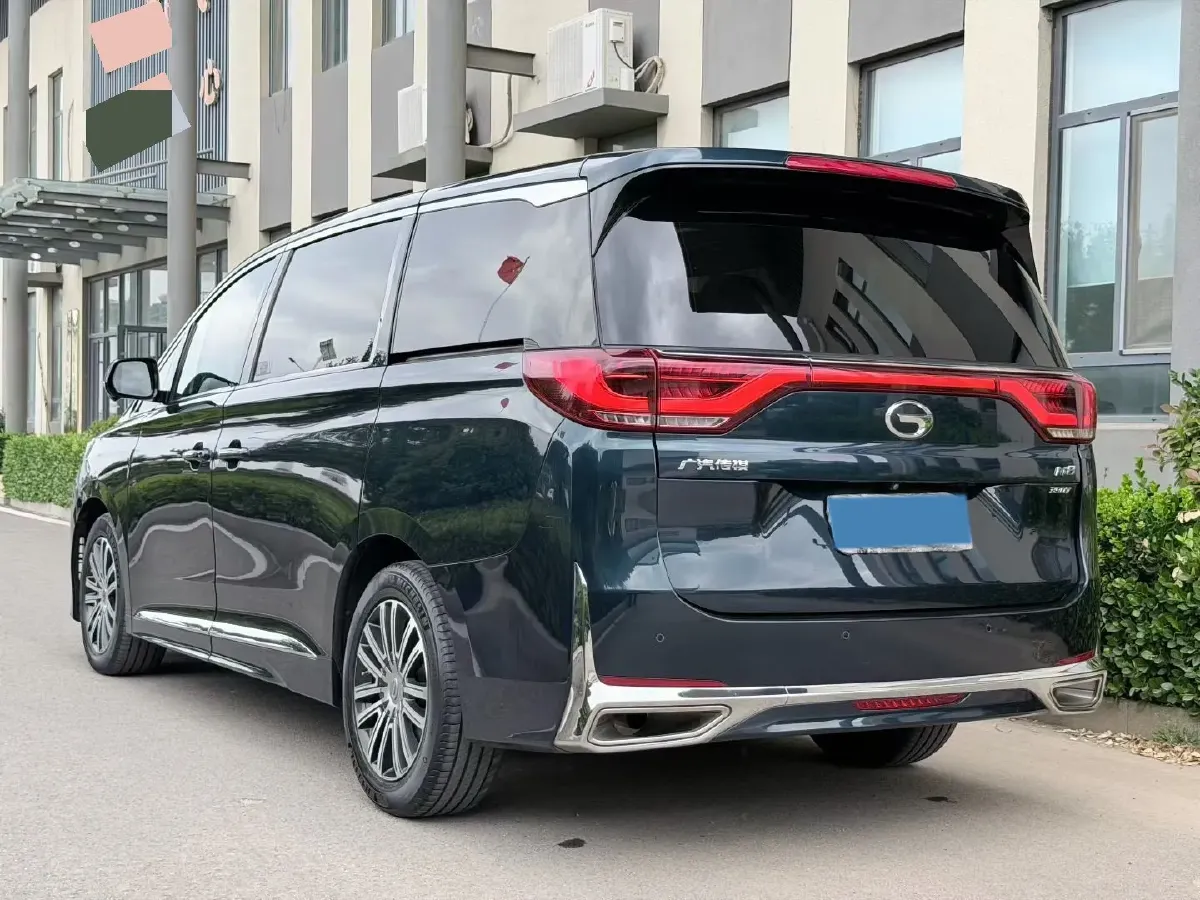 2021 GAC Trumpchi M8 2.0T 252HP L4 8AT,autocango,china used car exporter,china ev exporter,chinese used car exporter,chinese used ev exporter