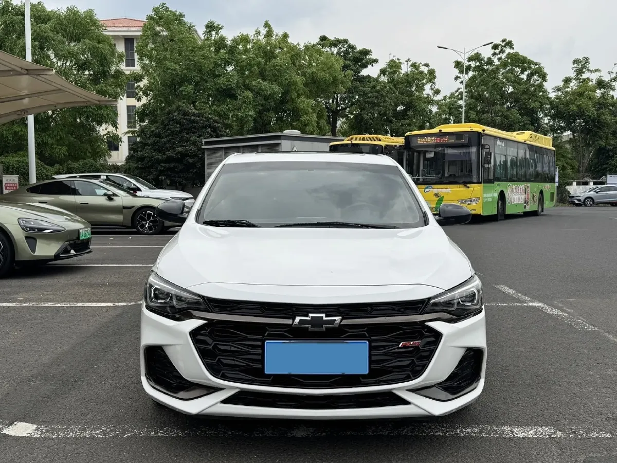 2020 Chevrolet Monza 1.3T 163HP L3 6AT,autocango,china used car exporter,china ev exporter,chinese used car exporter,chinese used ev exporter