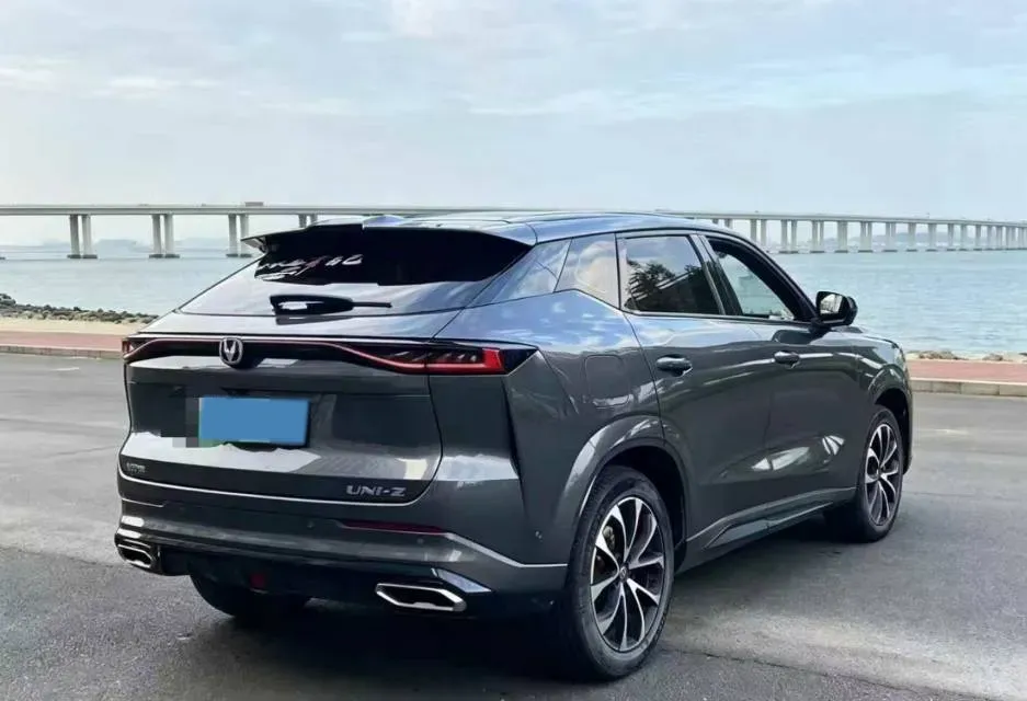 2024 ChangAn UNI-Z 1.5L 98HP L4 E-CVT PHEV 18.4KWH,autocango,china used car exporter,china ev exporter,chinese used car exporter,chinese used ev exporter