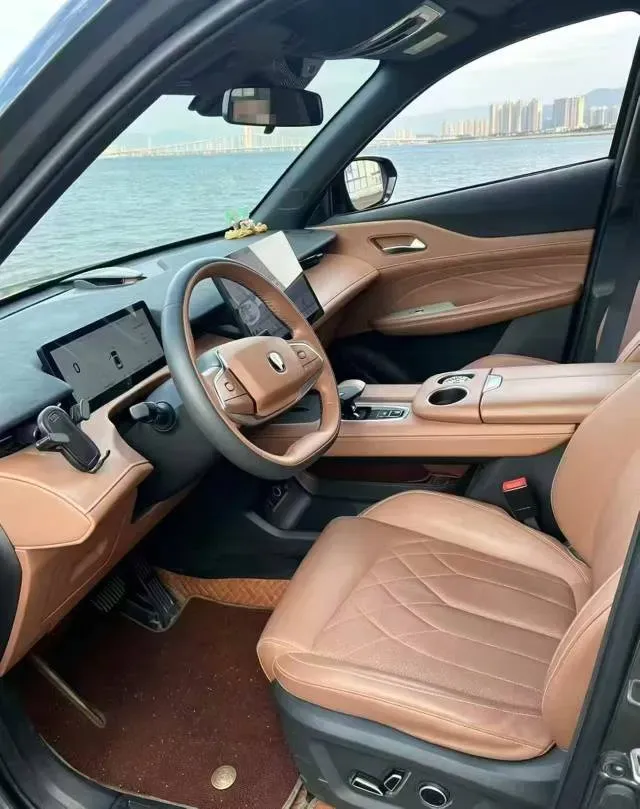 2024 ChangAn UNI-Z 1.5L 98HP L4 E-CVT PHEV 18.4KWH,autocango,china used car exporter,china ev exporter,chinese used car exporter,chinese used ev exporter