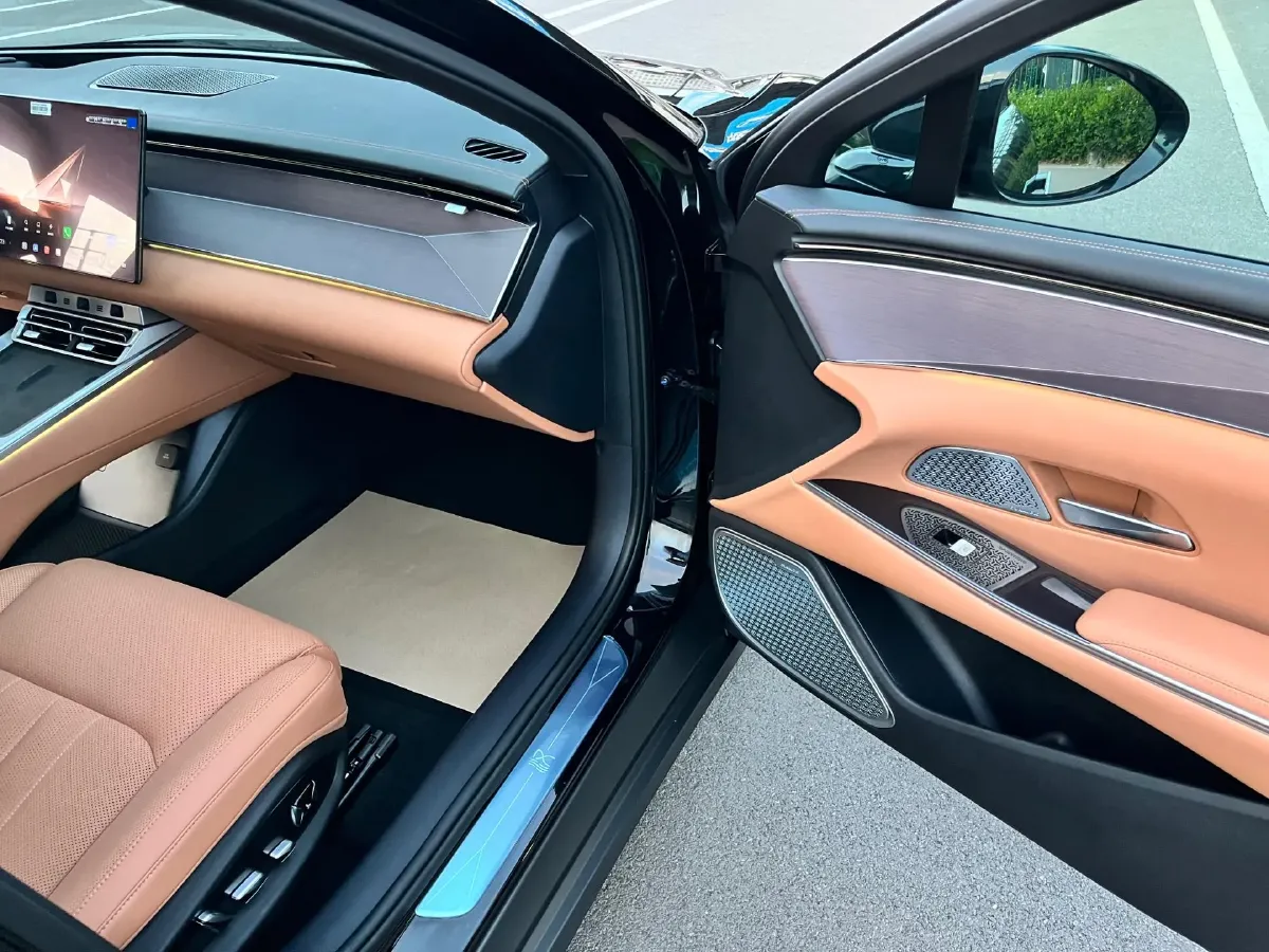 2025 BYD HanL BEV,autocango,china used car exporter,china ev exporter,chinese used car exporter,chinese used ev exporter