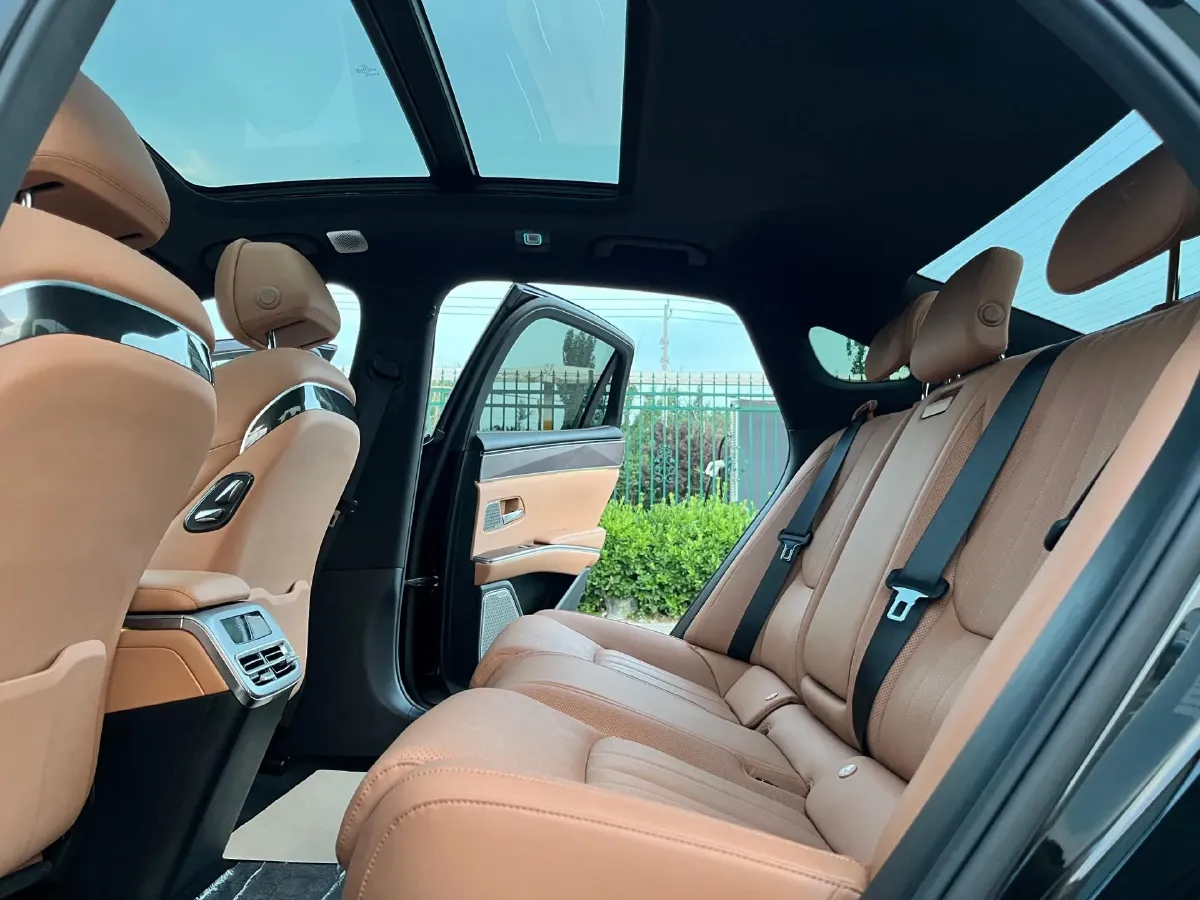 2025 BYD HanL BEV,autocango,china used car exporter,china ev exporter,chinese used car exporter,chinese used ev exporter