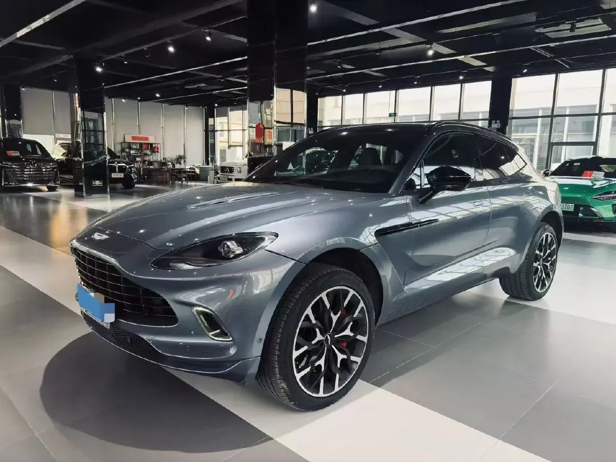 2021 Aston Martin DBX 4.0T 550HP V8 9AT,autocango,china used car exporter,china ev exporter,chinese used car exporter,chinese used ev exporter