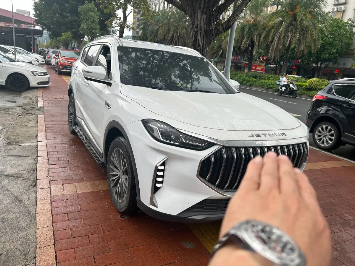 2023 Jetour X70 Plus 1.5T 156HP L4 CVT,autocango,china used car exporter,china ev exporter,chinese used car exporter,chinese used ev exporter