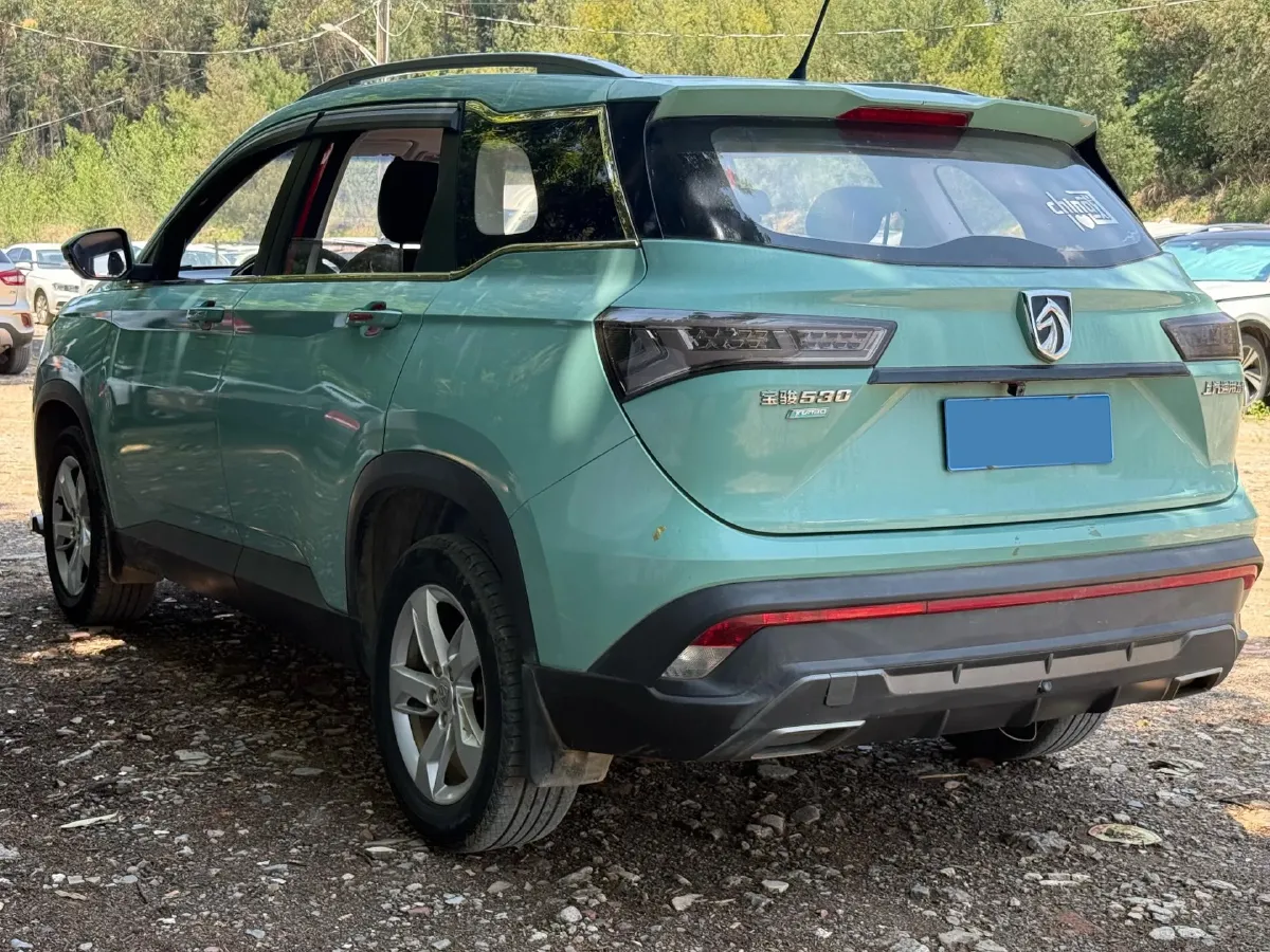 2018 BaoJun 530 1.5T 150HP L4 6MT,autocango,china used car exporter,china ev exporter,chinese used car exporter,chinese used ev exporter