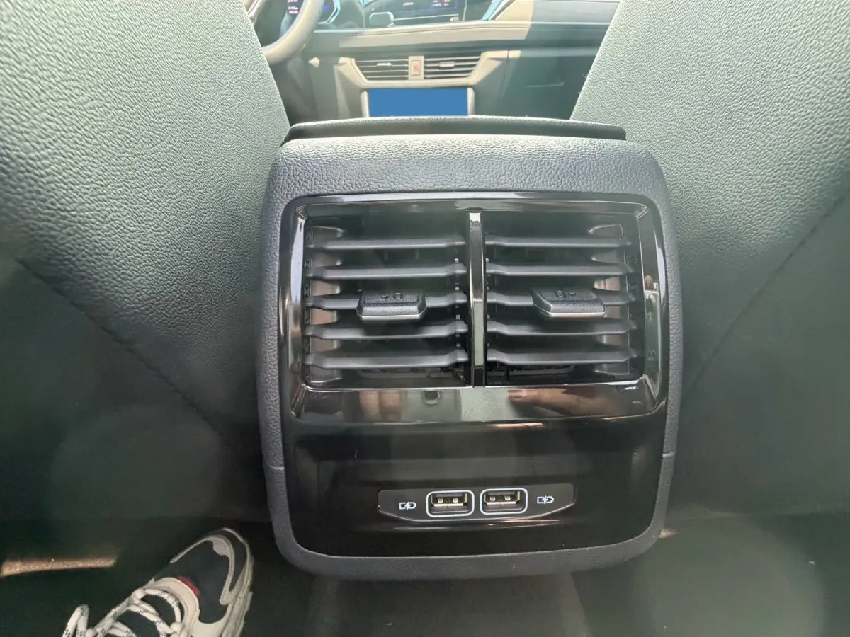 2023 Volkswagen Sagitar 1.4T 150HP L4 7DCT,autocango,china used car exporter,china ev exporter,chinese used car exporter,chinese used ev exporter