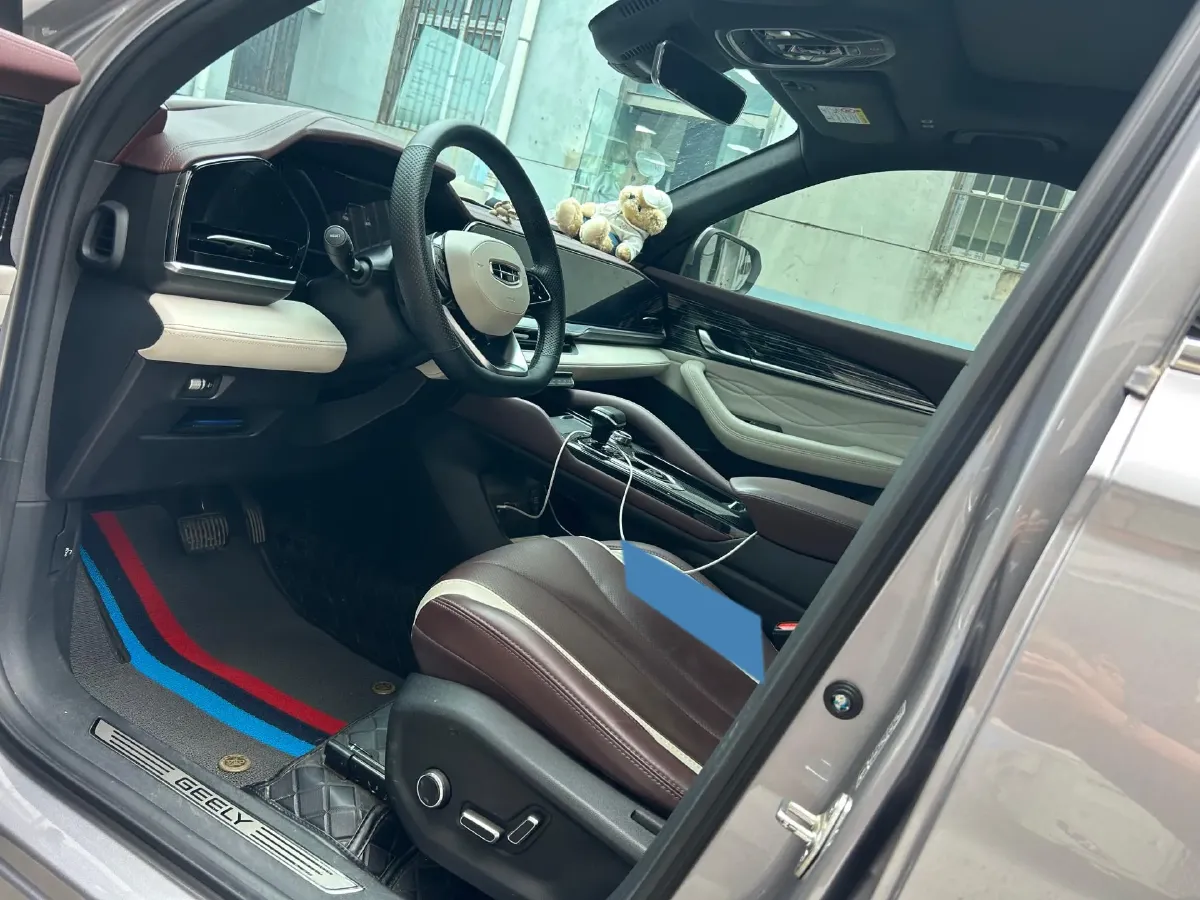 2021 Geely Monjaro 2.0T 218HP L4 7DCT,autocango,china used car exporter,china ev exporter,chinese used car exporter,chinese used ev exporter