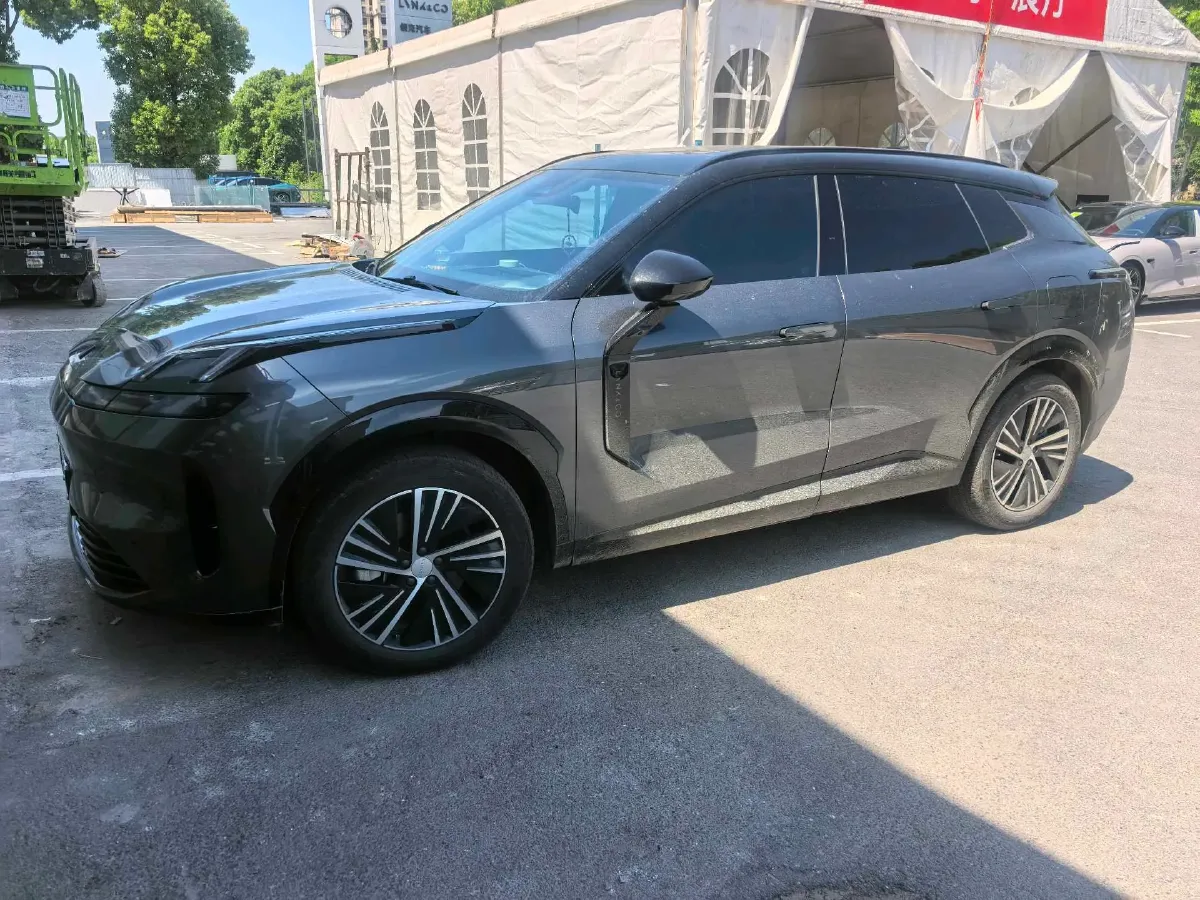 2025 LYNK&CO 08 EM-P 1.5T 163HP L4 3DHT PHEV 21.2KWH,autocango,china used car exporter,china ev exporter,chinese used car exporter,chinese used ev exporter