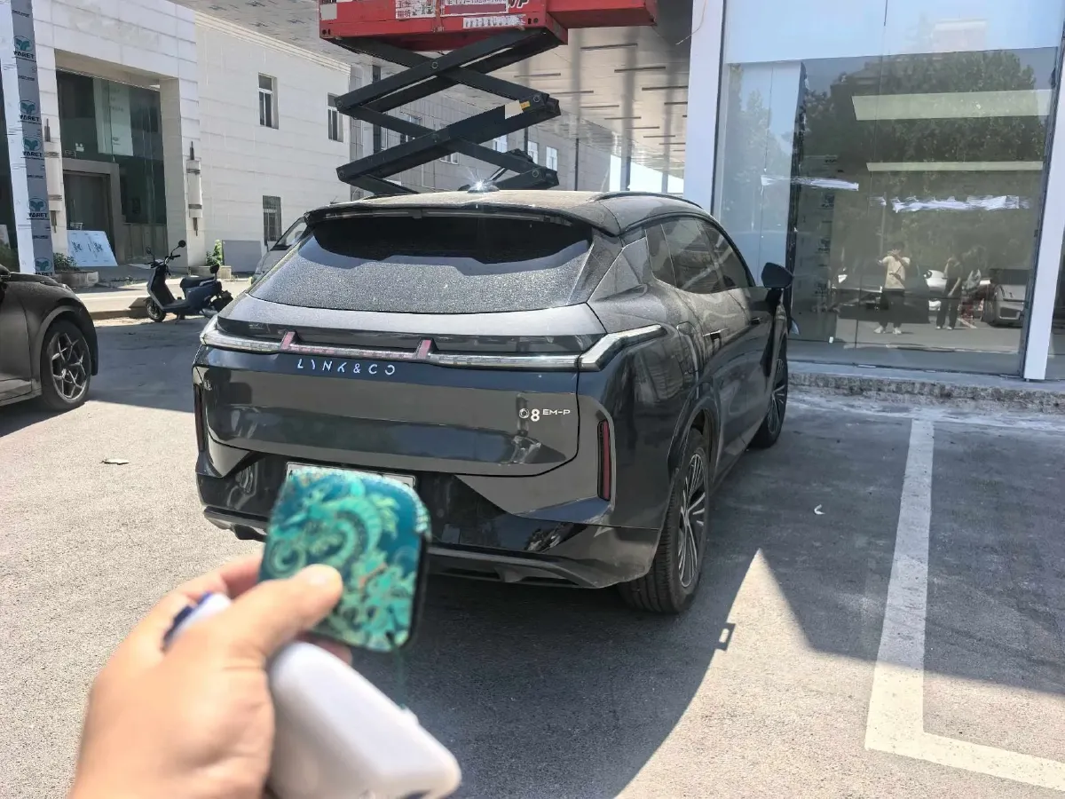 2025 LYNK&CO 08 EM-P 1.5T 163HP L4 3DHT PHEV 21.2KWH,autocango,china used car exporter,china ev exporter,chinese used car exporter,chinese used ev exporter