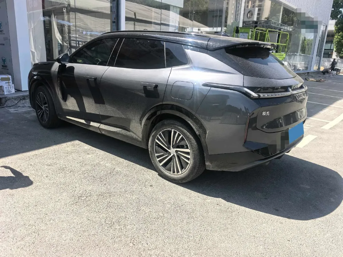 2025 LYNK&CO 08 EM-P 1.5T 163HP L4 3DHT PHEV 21.2KWH,autocango,china used car exporter,china ev exporter,chinese used car exporter,chinese used ev exporter