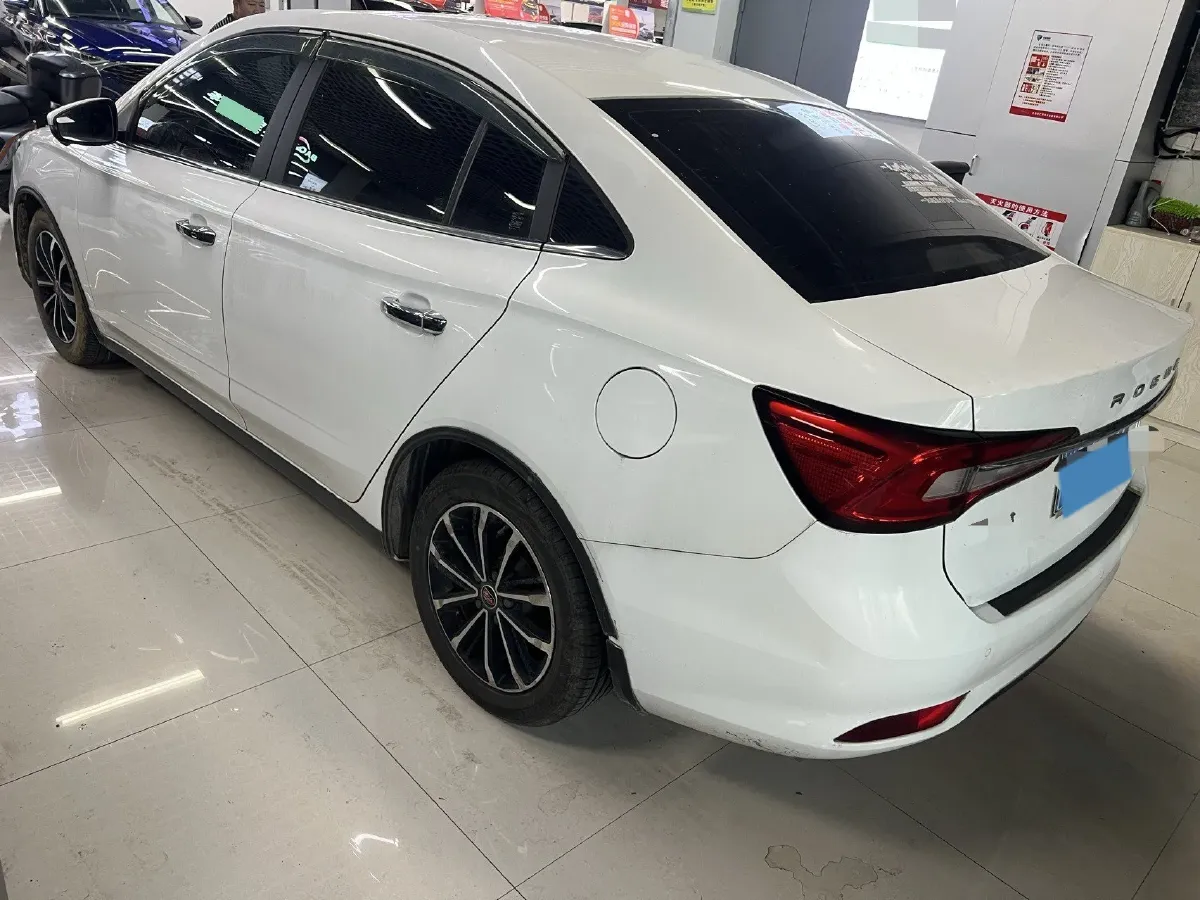 2020 Roewe i5 1.5L 120HP L4 CVT,autocango,china used car exporter,china ev exporter,chinese used car exporter,chinese used ev exporter