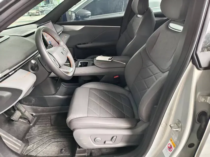 2025 ChangAn QiYuan A07 REEV 95HP REEV 28.4KWH,autocango,china used car exporter,china ev exporter,chinese used car exporter,chinese used ev exporter