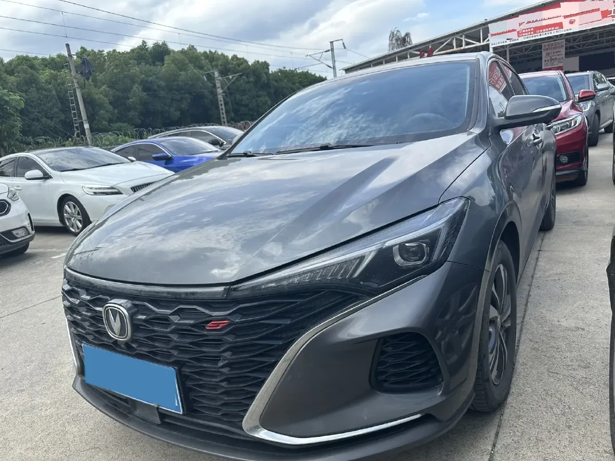 2021 ChangAn Eado 1.4T 160HP L4 7DCT,autocango,china used car exporter,china ev exporter,chinese used car exporter,chinese used ev exporter
