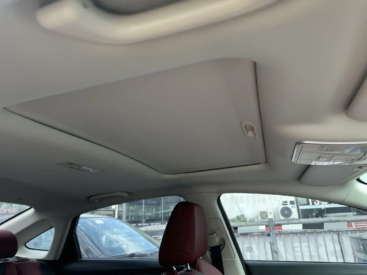 2021 ChangAn Eado 1.4T 160HP L4 7DCT,autocango,china used car exporter,china ev exporter,chinese used car exporter,chinese used ev exporter