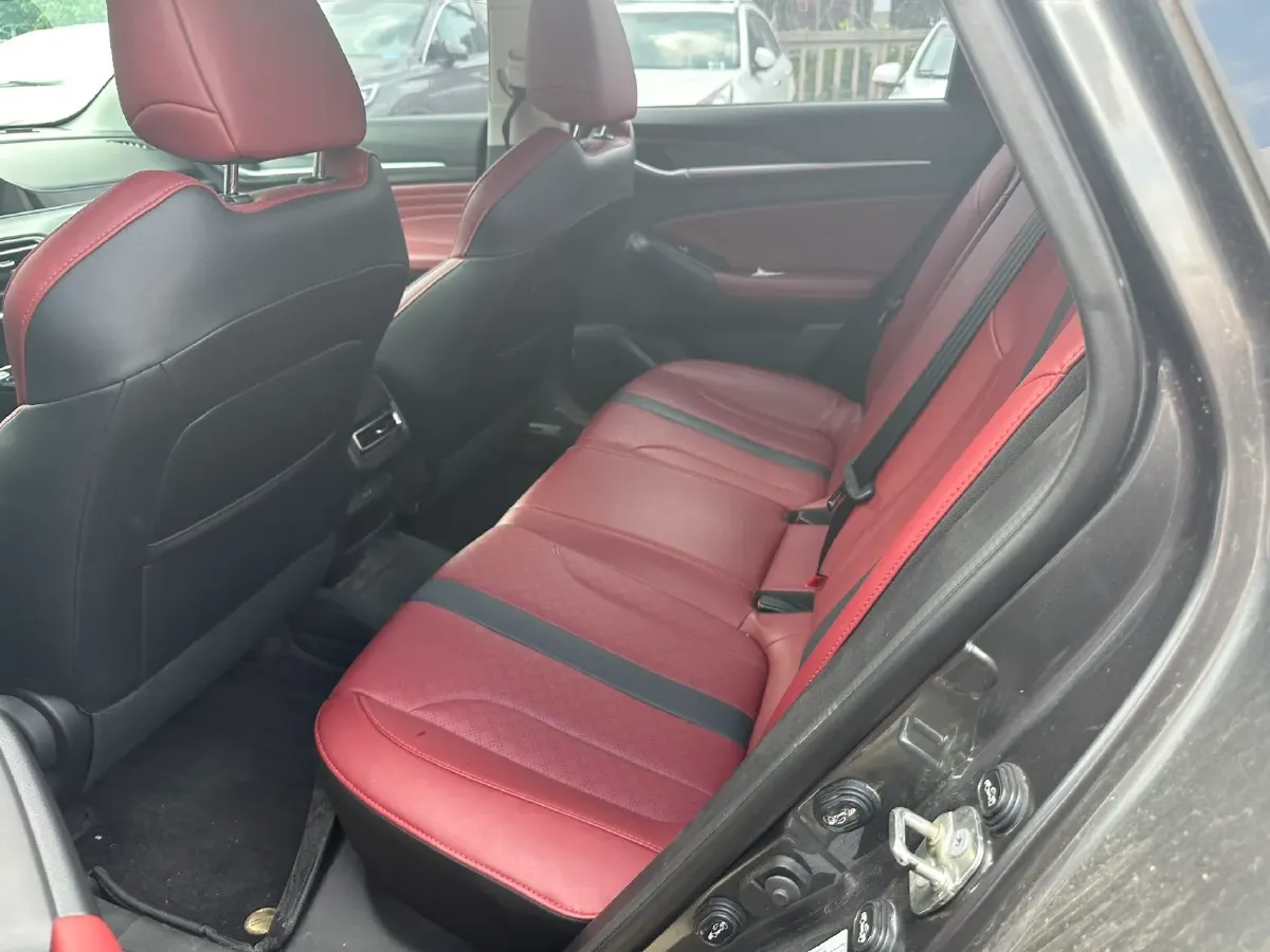 2021 ChangAn Eado 1.4T 160HP L4 7DCT,autocango,china used car exporter,china ev exporter,chinese used car exporter,chinese used ev exporter