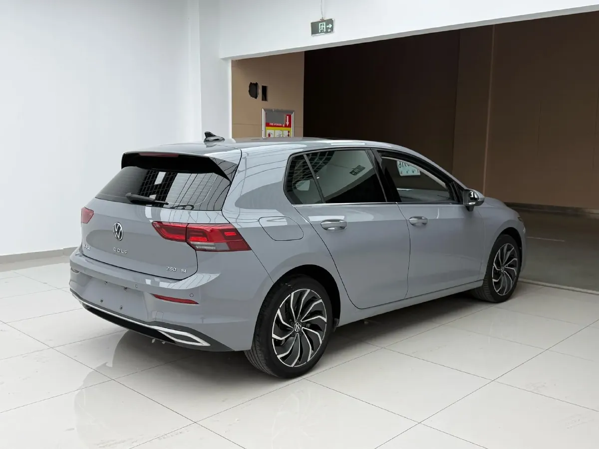 2021 Volkswagen Golf 1.4T 150HP L4 7DCT,autocango,china used car exporter,china ev exporter,chinese used car exporter,chinese used ev exporter