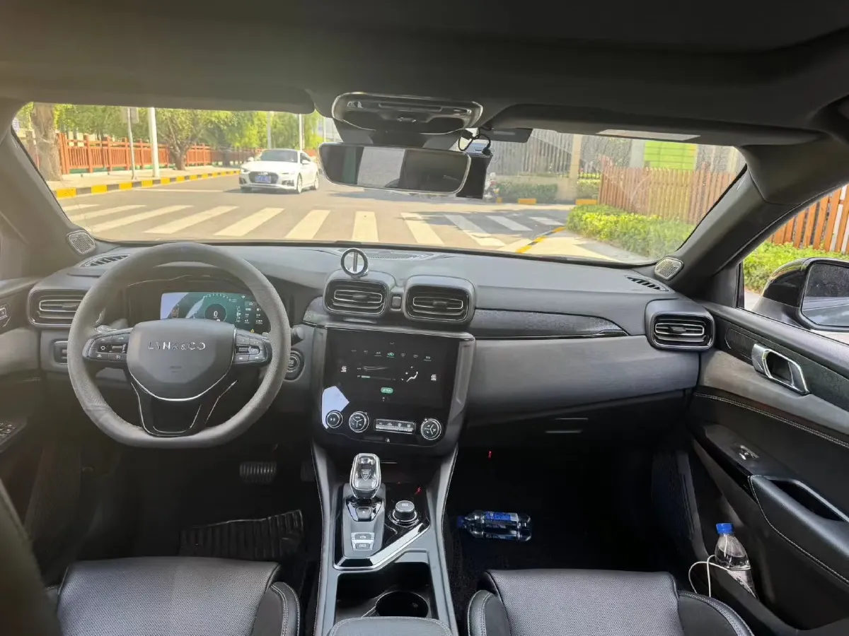 2021 LYNK&CO 03 2.0T 190HP L4 6AT,autocango,china used car exporter,china ev exporter,chinese used car exporter,chinese used ev exporter