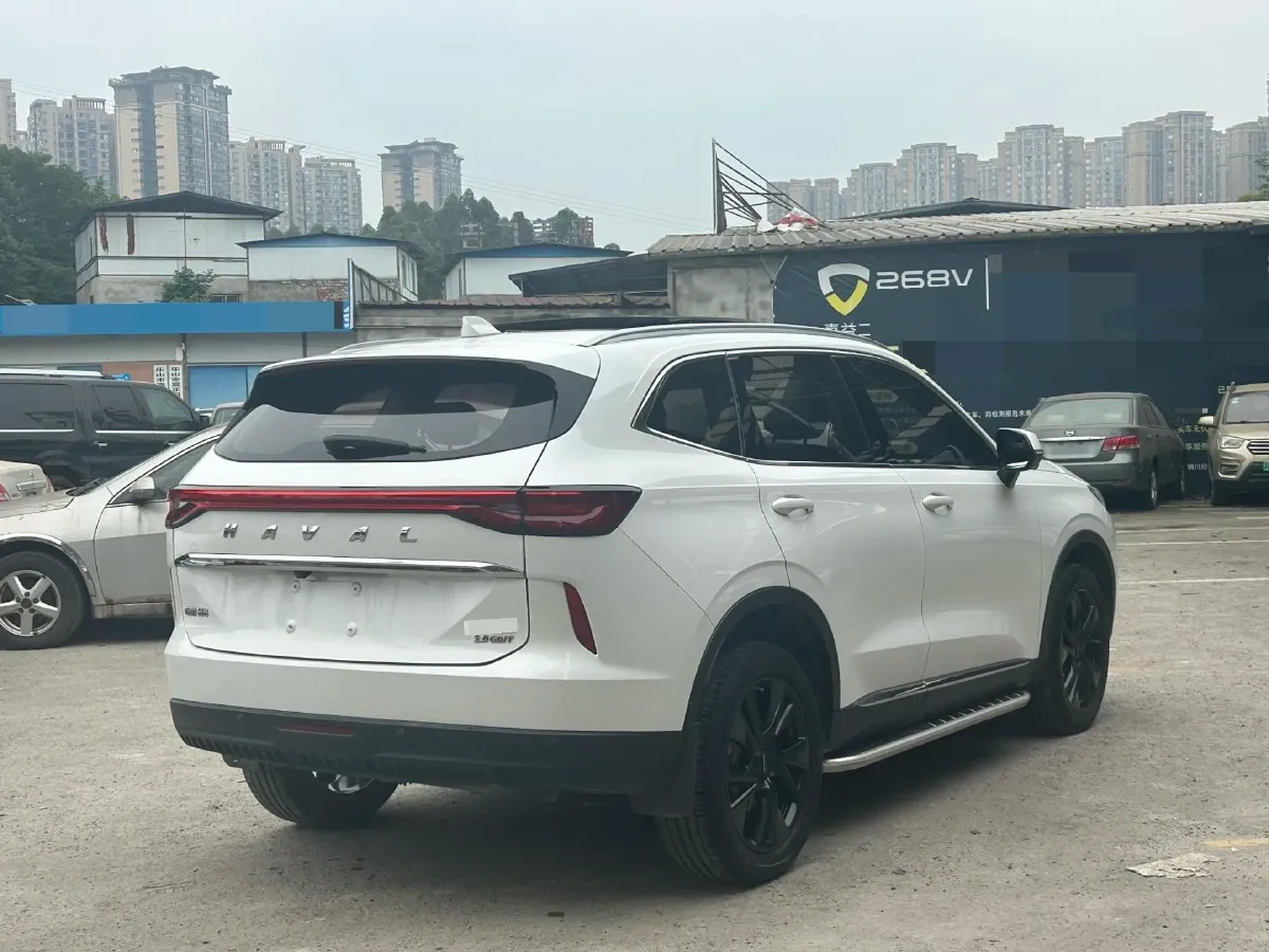 2021 Haval H6 2.0T 211HP L4 7DCT,autocango,china used car exporter,china ev exporter,chinese used car exporter,chinese used ev exporter