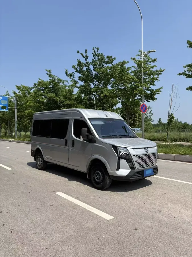 2023 DongFeng DFAC YuFeng 2.0T 136HP L4 7DCT,autocango,china used car exporter,china ev exporter,chinese used car exporter,chinese used ev exporter