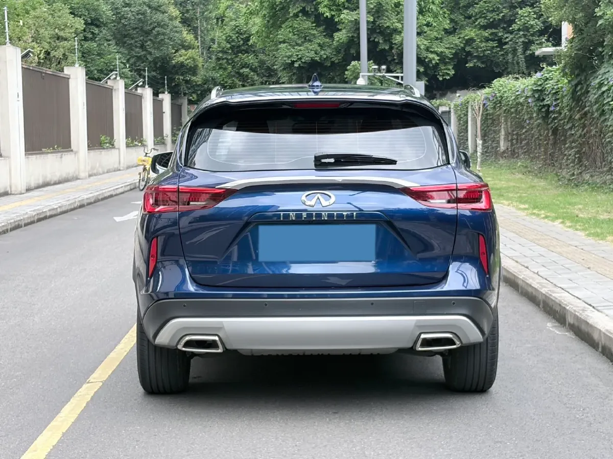 2022 Infiniti QX50 2.0T 245HP L4 CVT,autocango,china used car exporter,china ev exporter,chinese used car exporter,chinese used ev exporter
