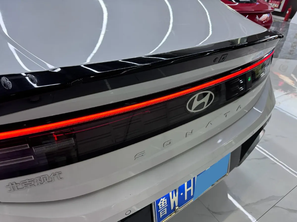 2024 Hyundai Sonata 1.5T 170HP L4 8AT,autocango,china used car exporter,china ev exporter,chinese used car exporter,chinese used ev exporter