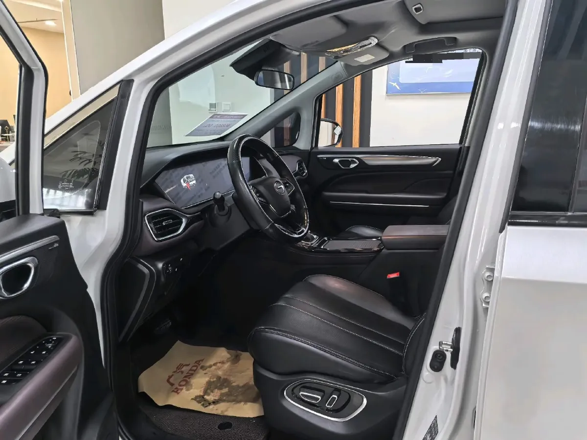 2023 GAC Trumpchi M6 1.5T 177HP L4 7DCT,autocango,china used car exporter,china ev exporter,chinese used car exporter,chinese used ev exporter