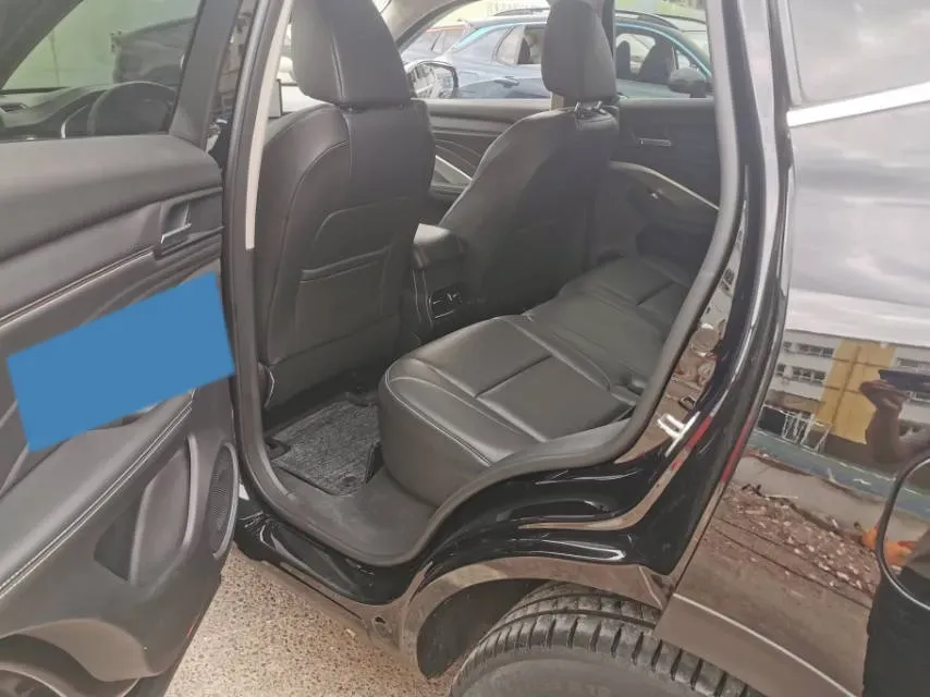 2021 WEY VV6 2.0T 227HP L4 7DCT,autocango,china used car exporter,china ev exporter,chinese used car exporter,chinese used ev exporter