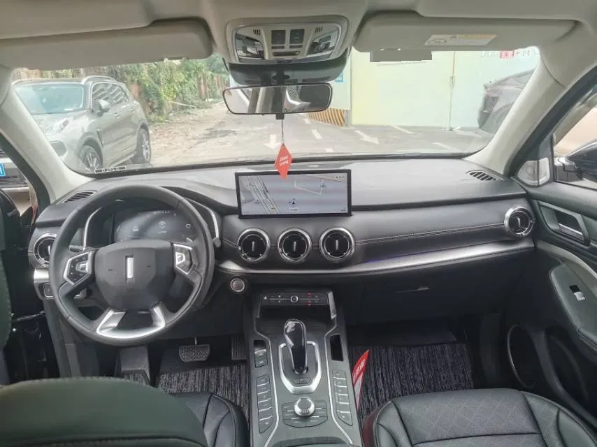 2021 WEY VV6 2.0T 227HP L4 7DCT,autocango,china used car exporter,china ev exporter,chinese used car exporter,chinese used ev exporter