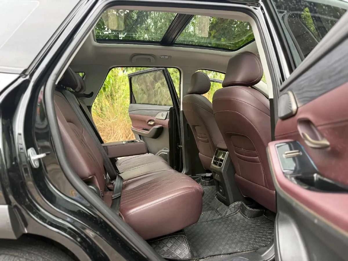 2024 Jetour X90 PRO 2.0T 254HP L4 7DCT,autocango,china used car exporter,china ev exporter,chinese used car exporter,chinese used ev exporter