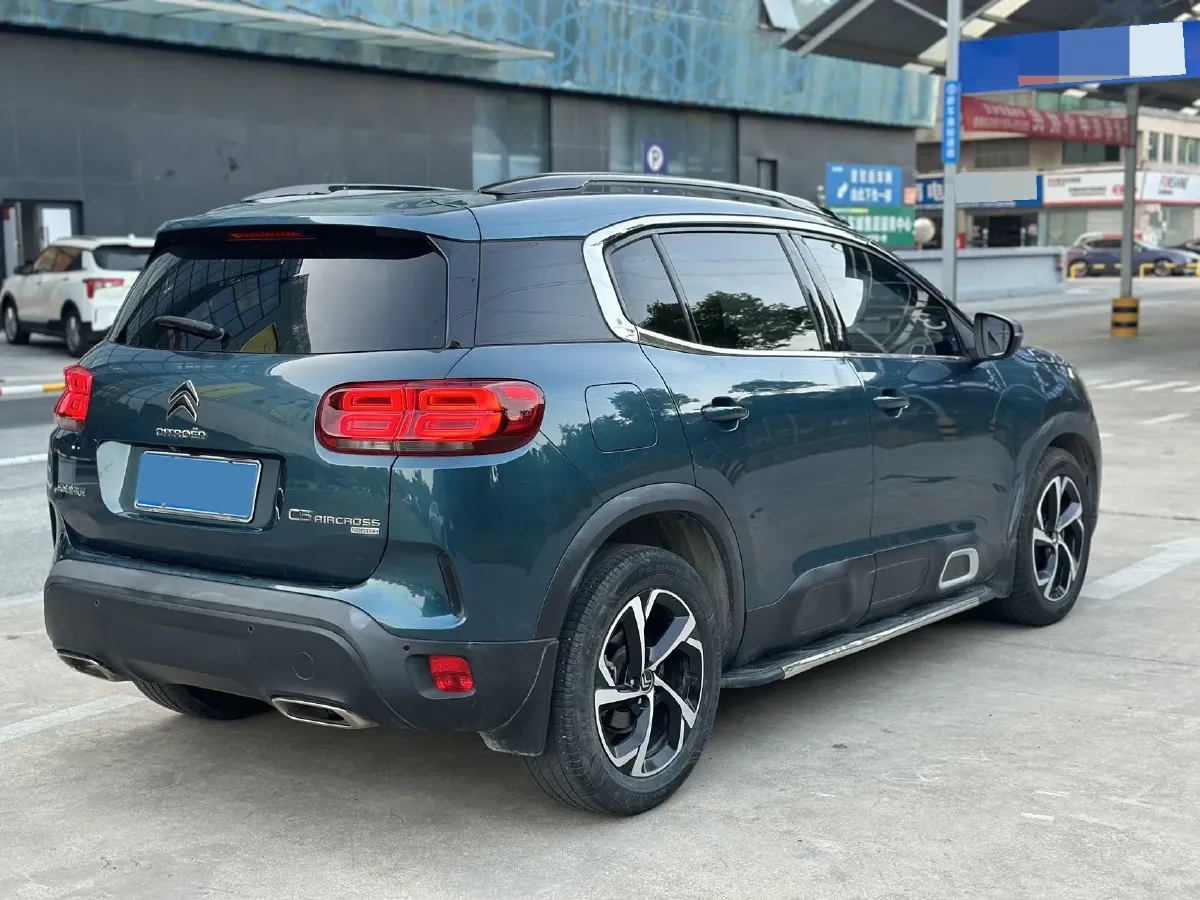 2020 Citroen C5 Aircross 1.8T 211HP L4 8AT,autocango,china used car exporter,china ev exporter,chinese used car exporter,chinese used ev exporter
