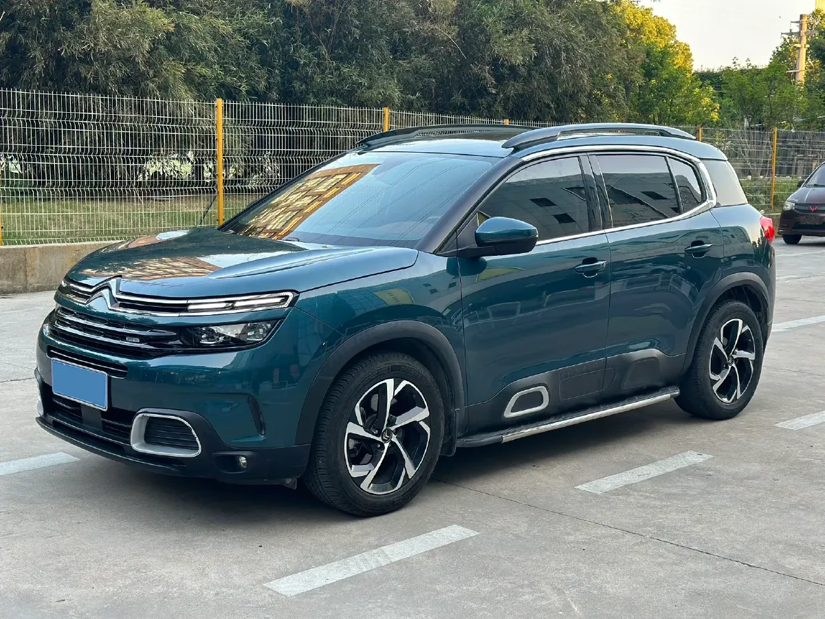 2020 Citroen C5 Aircross 1.8T 211HP L4 8AT,autocango,china used car exporter,china ev exporter,chinese used car exporter,chinese used ev exporter