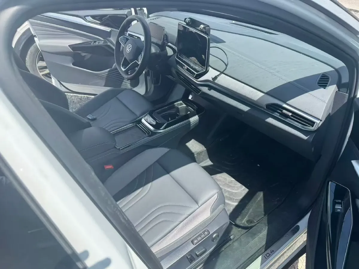 2022 Volkswagen ID.4 Crozz BEV 84.8KWH,autocango,china used car exporter,china ev exporter,chinese used car exporter,chinese used ev exporter