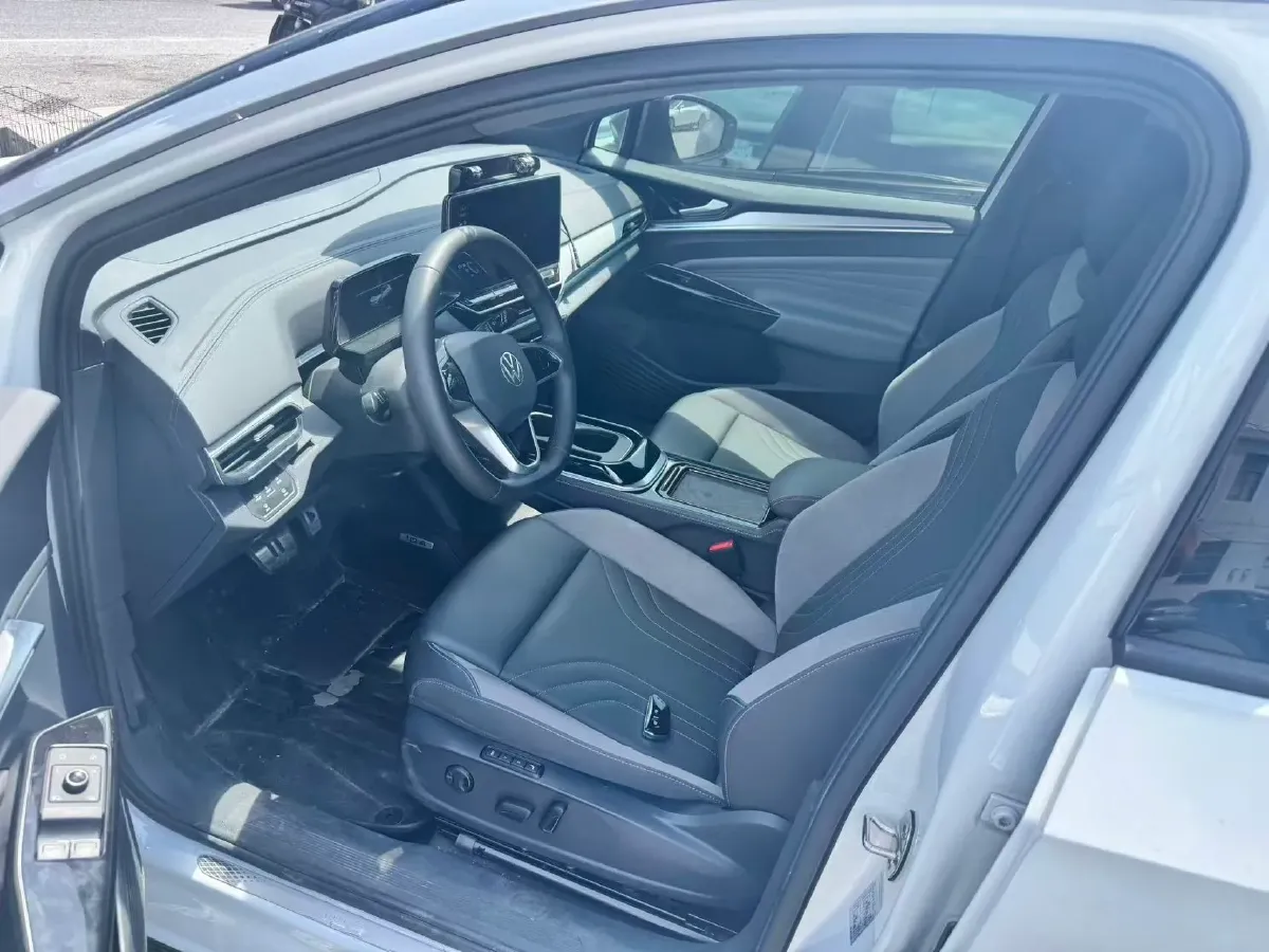 2022 Volkswagen ID.4 Crozz BEV 84.8KWH,autocango,china used car exporter,china ev exporter,chinese used car exporter,chinese used ev exporter