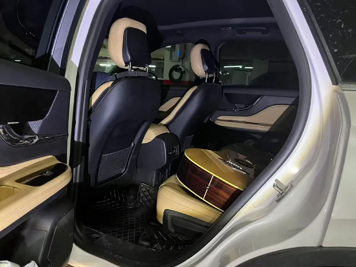 2022 Lincoln Corsair 2.0T 245HP L4 8AT,autocango,china used car exporter,china ev exporter,chinese used car exporter,chinese used ev exporter