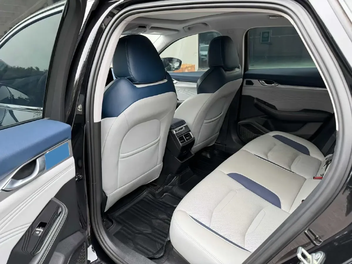2023 Geely Preface 2.0T 190HP L4 7DCT,autocango,china used car exporter,china ev exporter,chinese used car exporter,chinese used ev exporter