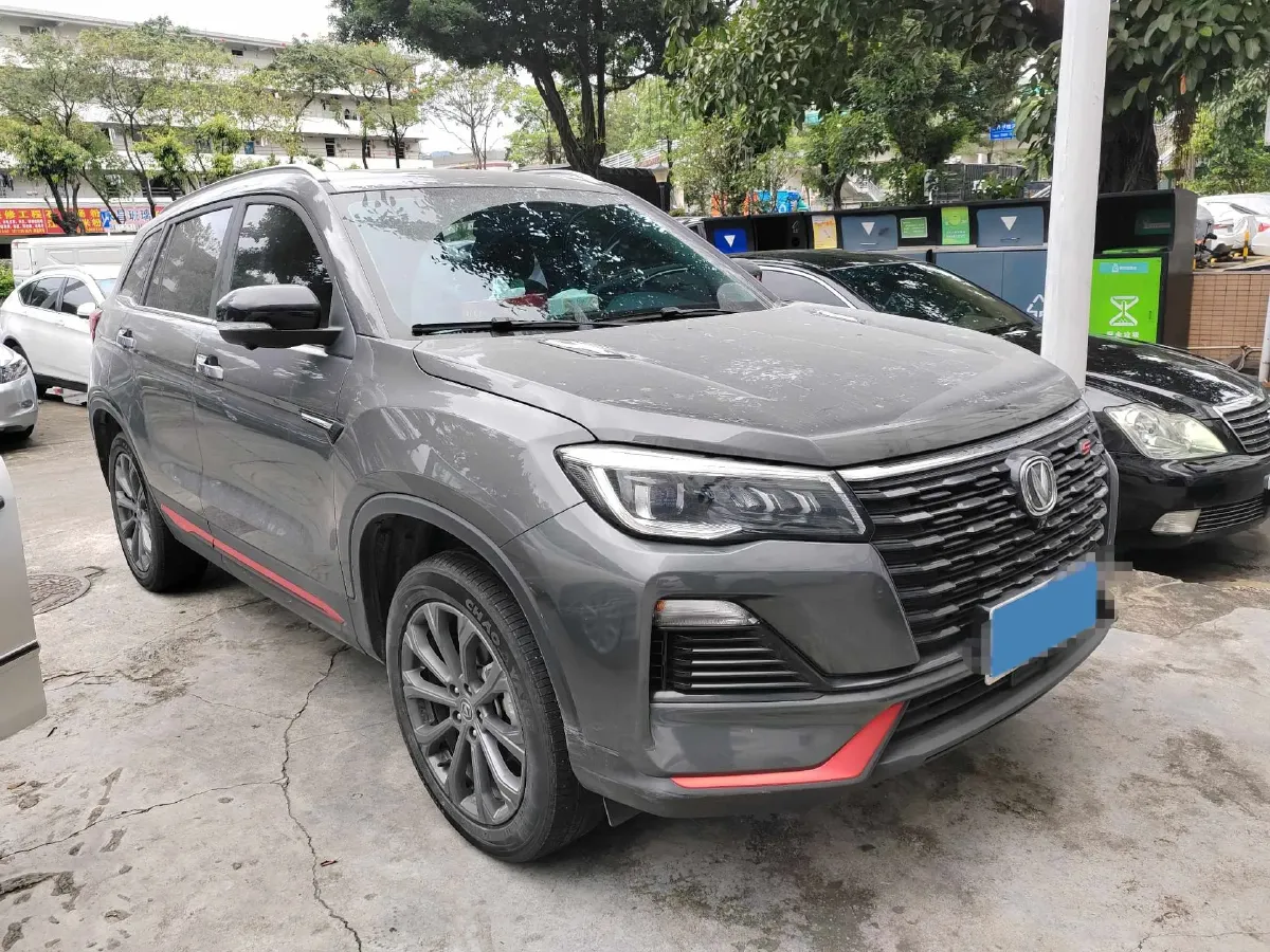 2023 ChangAn CS75 1.5T 188HP L4 7DCT,autocango,china used car exporter,china ev exporter,chinese used car exporter,chinese used ev exporter